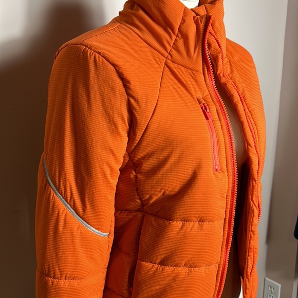 Free People Gathering Storm Run Puffer Ted Orange Puffer size small- NWT - Picture 8 of 17